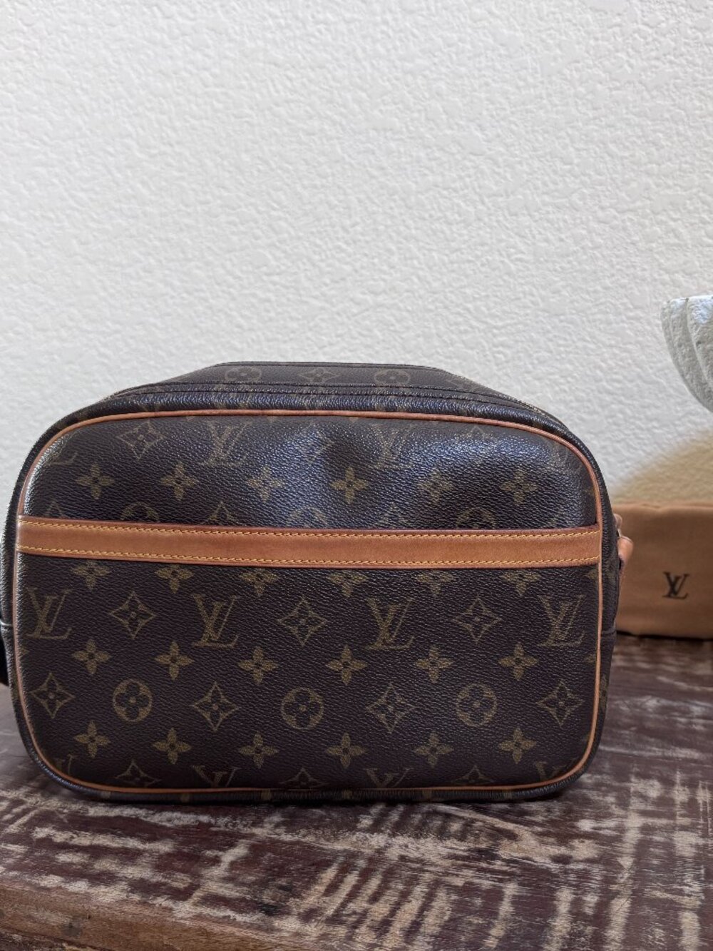 Louis Vuitton Reporter PM Monogram Crossbody Shoulder Bag + Original dust bag